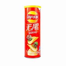 LAY'S Potato Chips Sizzled Barbecue Fl avor Stax 90g